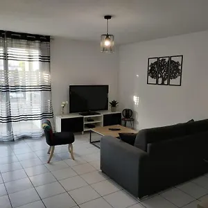 spacieux-et-joli-appartement-de-2-a-4-personnes-parking-wifi.midi-pyreneeshotels.com/